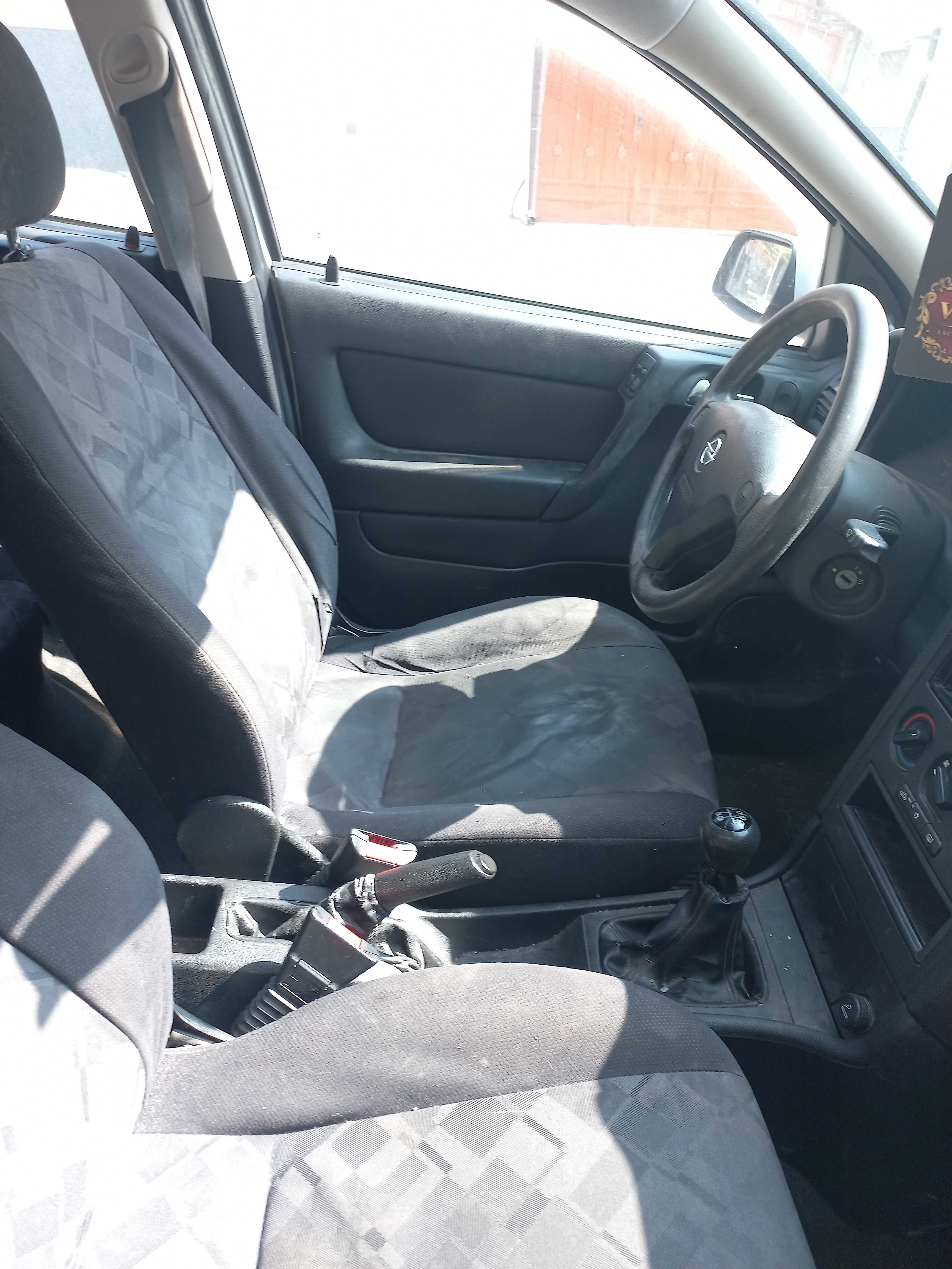 Opel Astra G 1.6 101 к. с. - на части