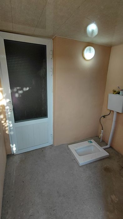 2.2 sotix hovli srochna sotiladi