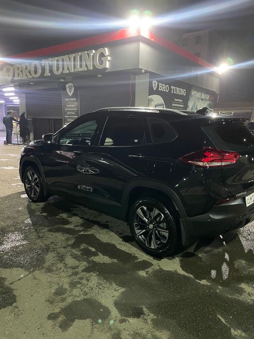 Tracker 2 premier 2023