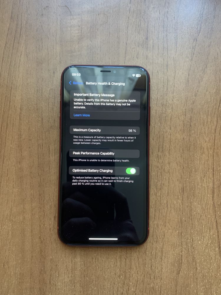Apple iPhone XR Red 64GB - Baterie 98%