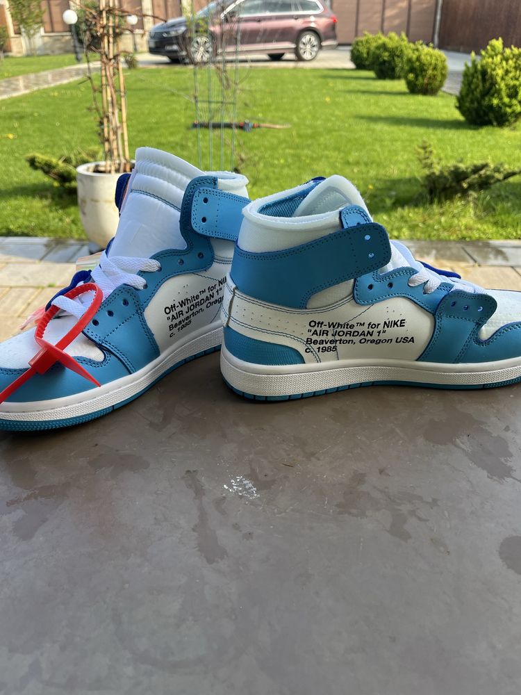 Nike Air Jordan 1 Retro High Off-White University Blue
