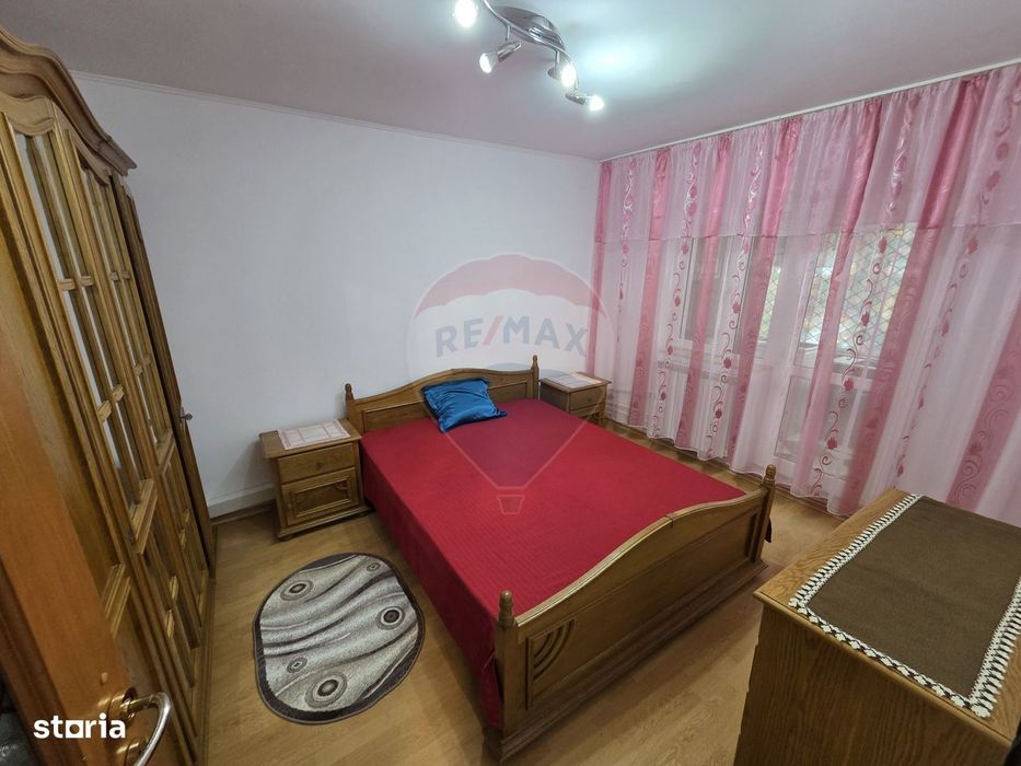 Apartament cu 2 camere, Str. Cuza Voda
