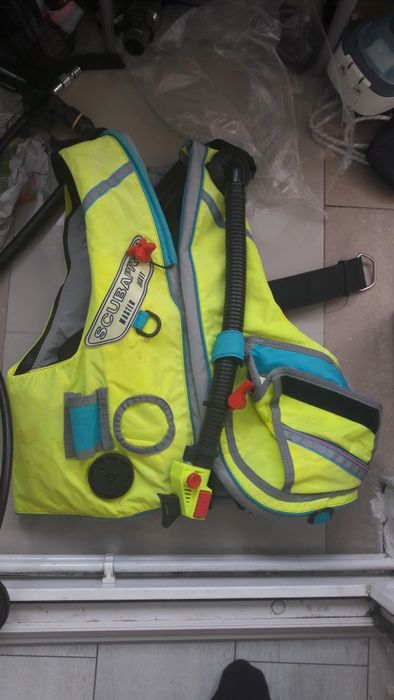 Echipament scubapro regulator detonator vesta scafandru scuba 400 Bar