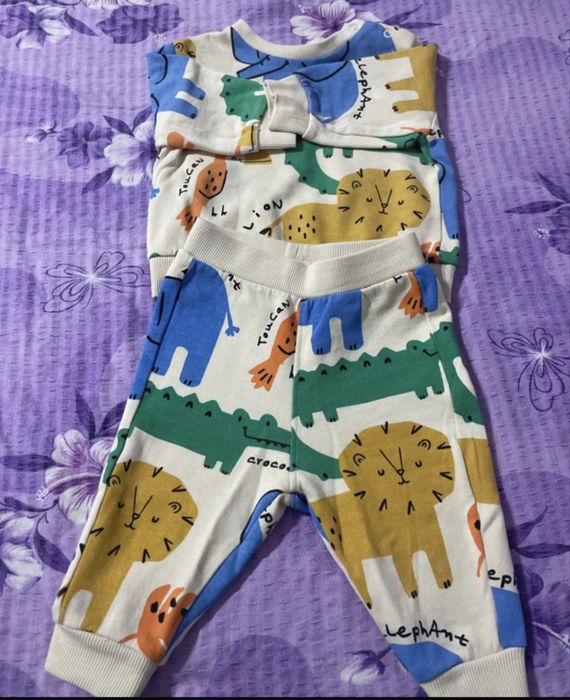 Lot hainute , bady si compleu