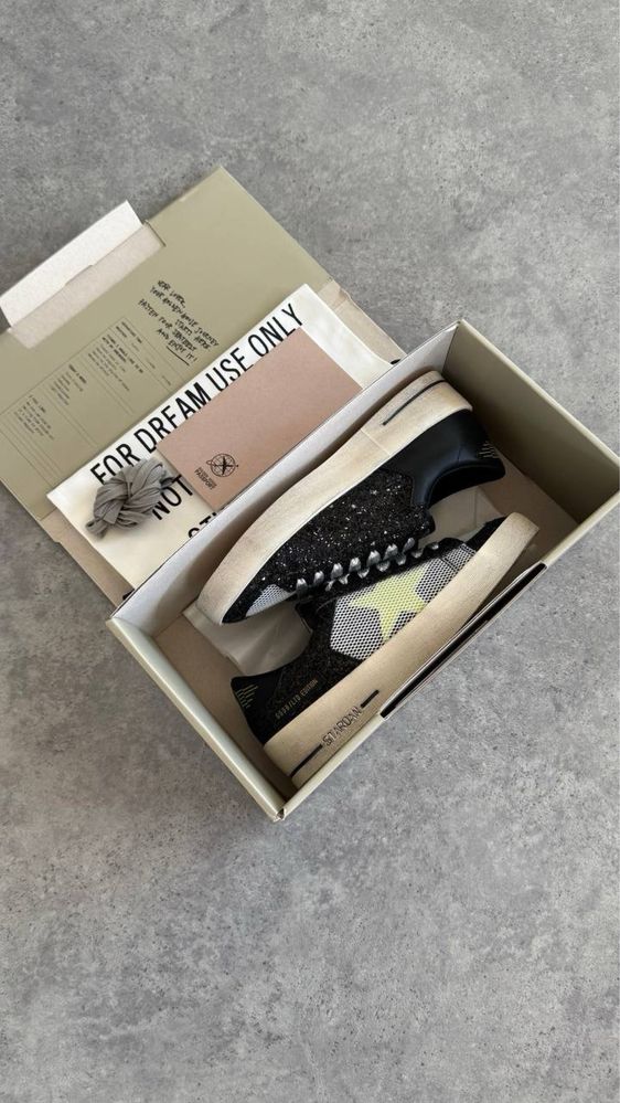 Adidasi Golden Goose Noi din piele !!! Marimi 36/40 !!!