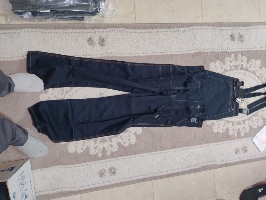 Salopete pentru munca