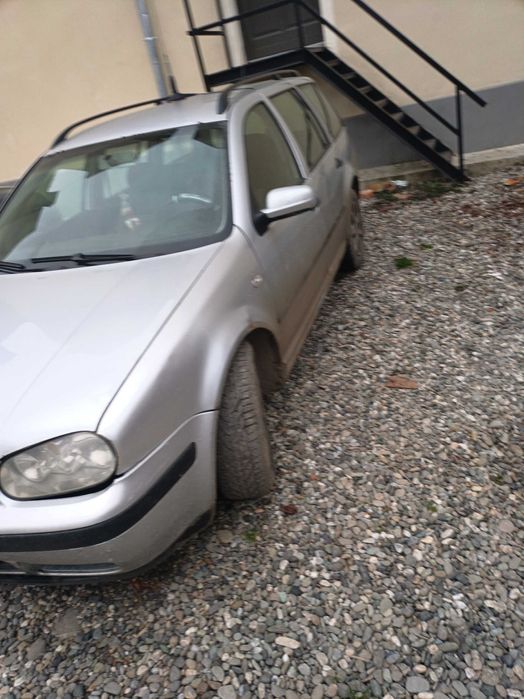 Golf 4 pentru piese