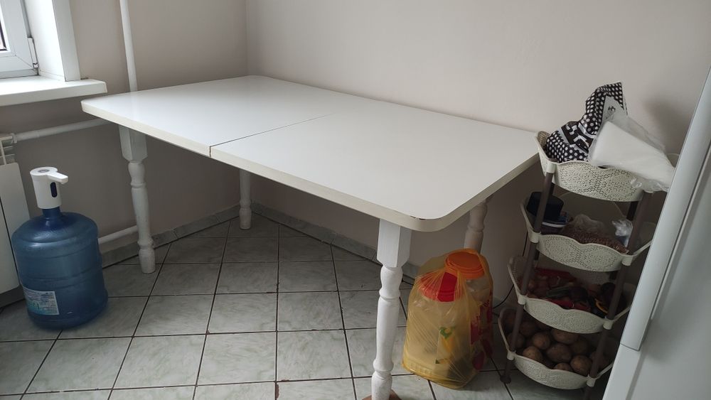 Деревянный стол большой раздвижной