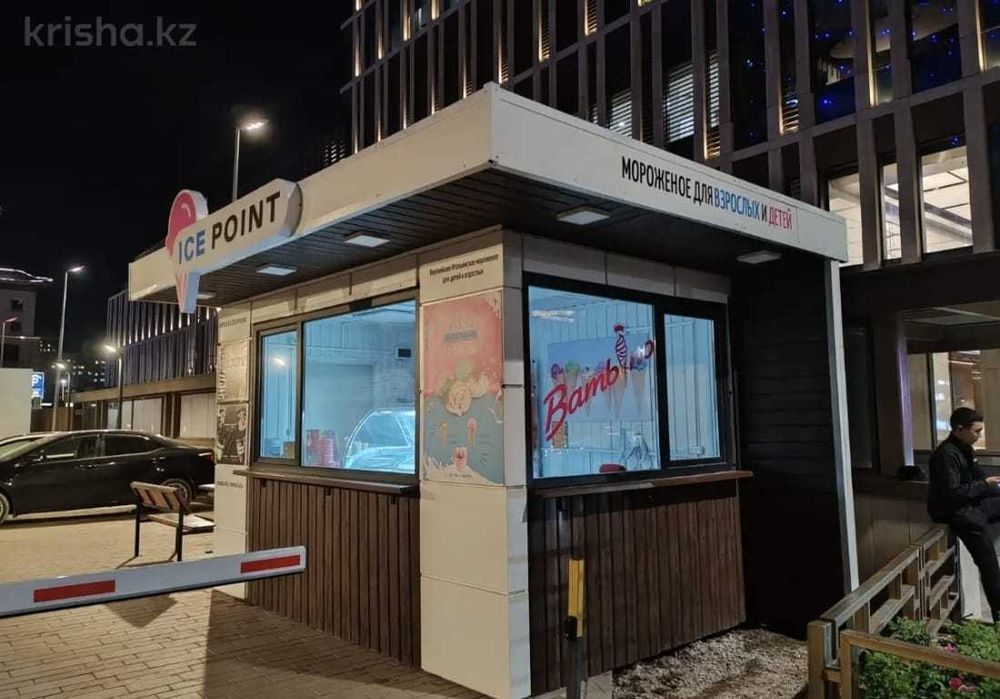 Продам торговый павильон, утепленный с мебелью.