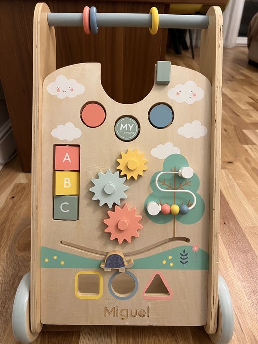 Antemergator din lemn