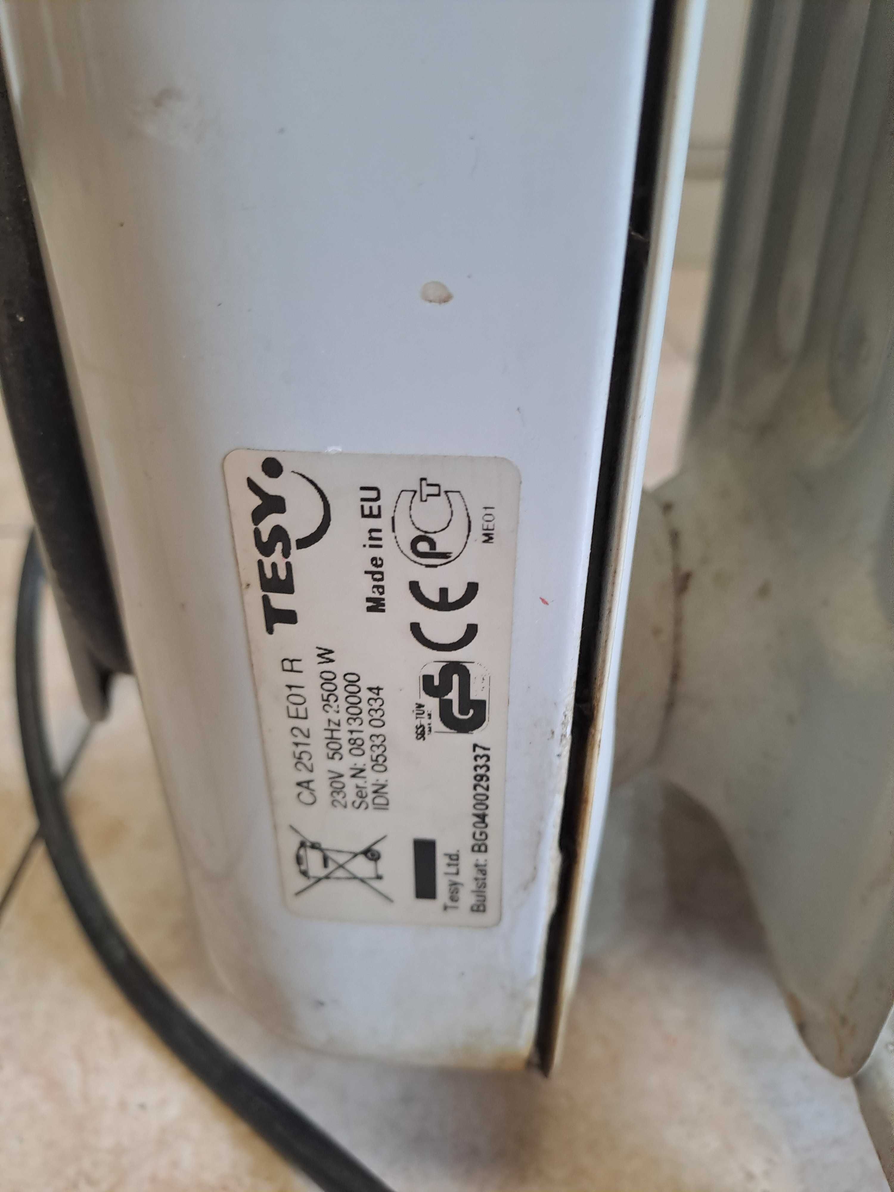 Маслен радиатор Tesy CB2512