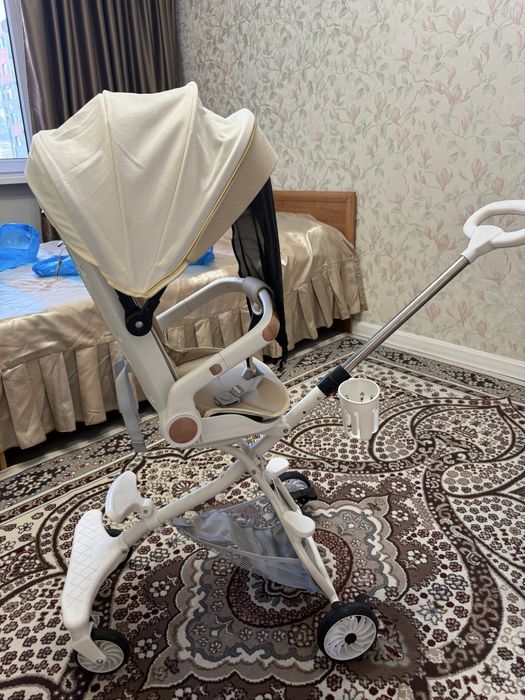 Коляска прогулочная