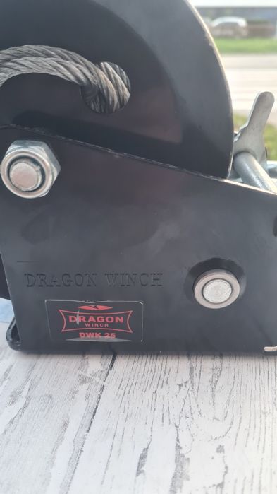 Ръчна лебедка Dragon Winch