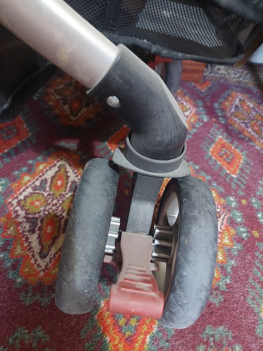 Детская коляска.