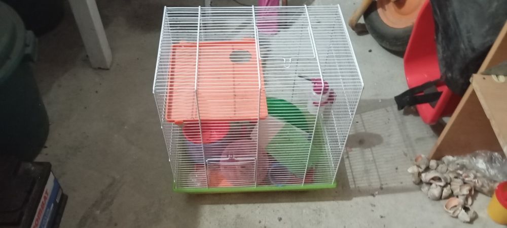 Cușcă hamsteri, papagali cu accesorii