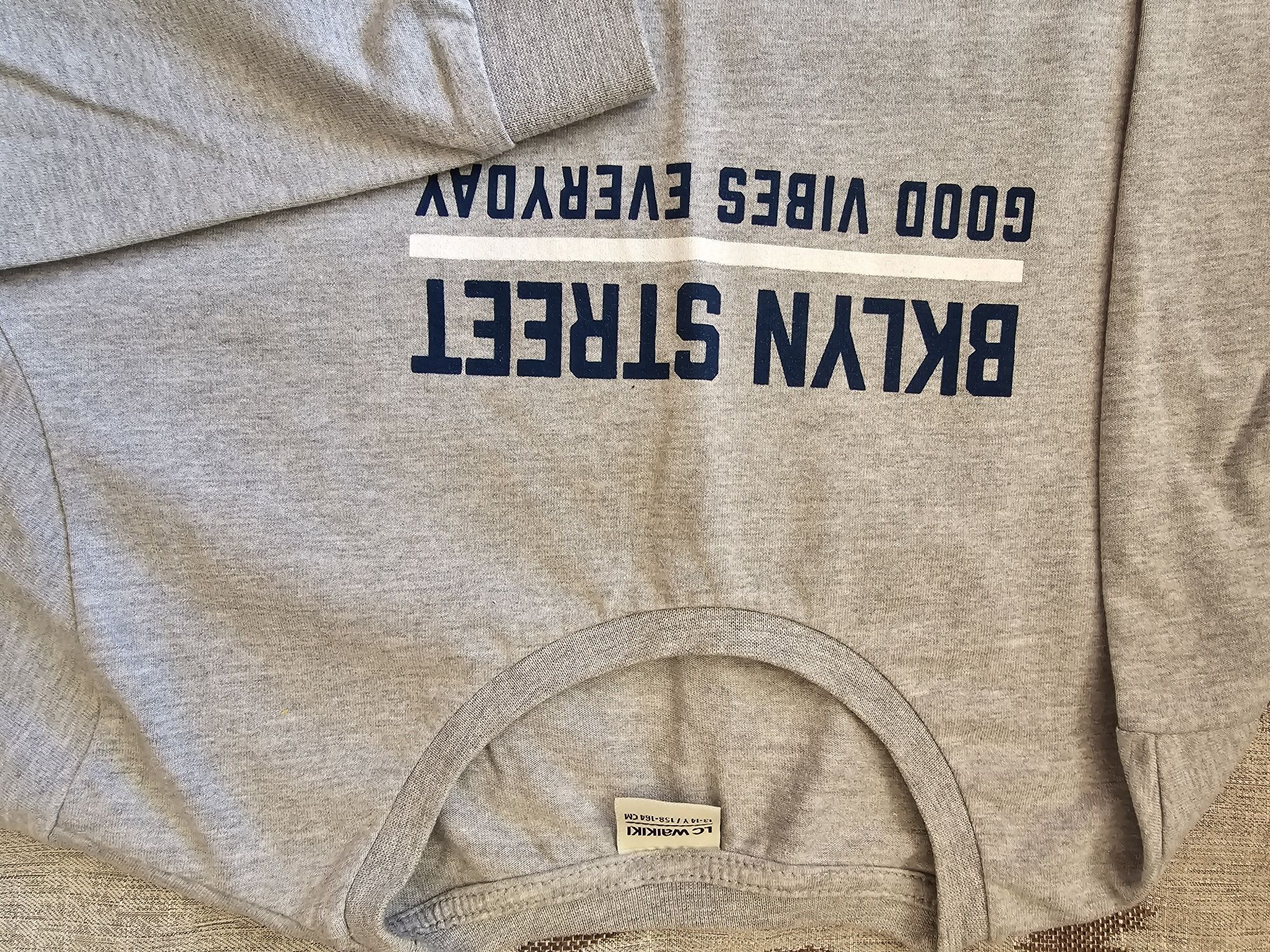 Блузи с дълъг ръкав