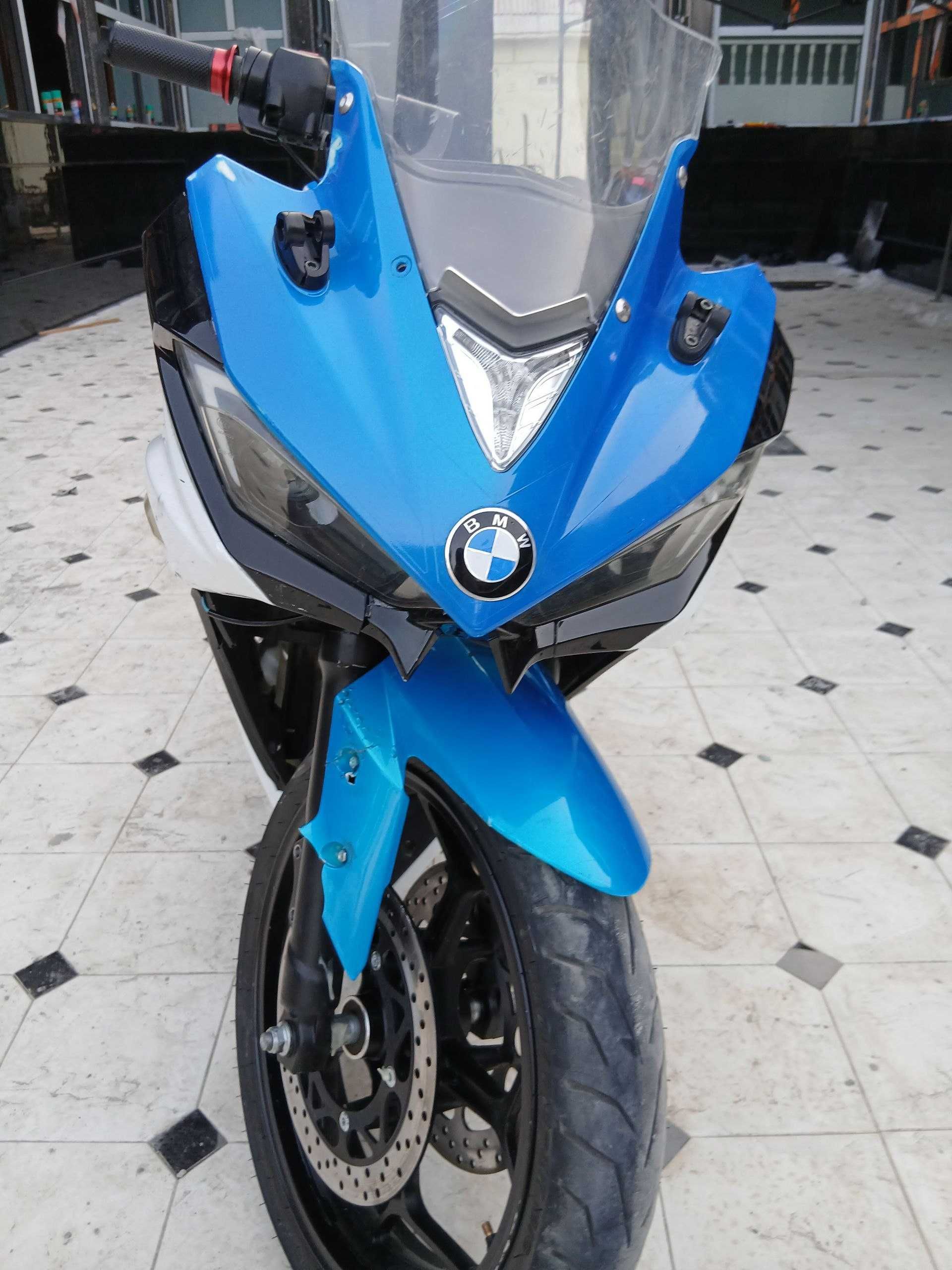Elokrto bayk R3 BMW