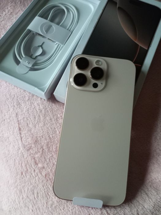 Vand tel nou in cutie