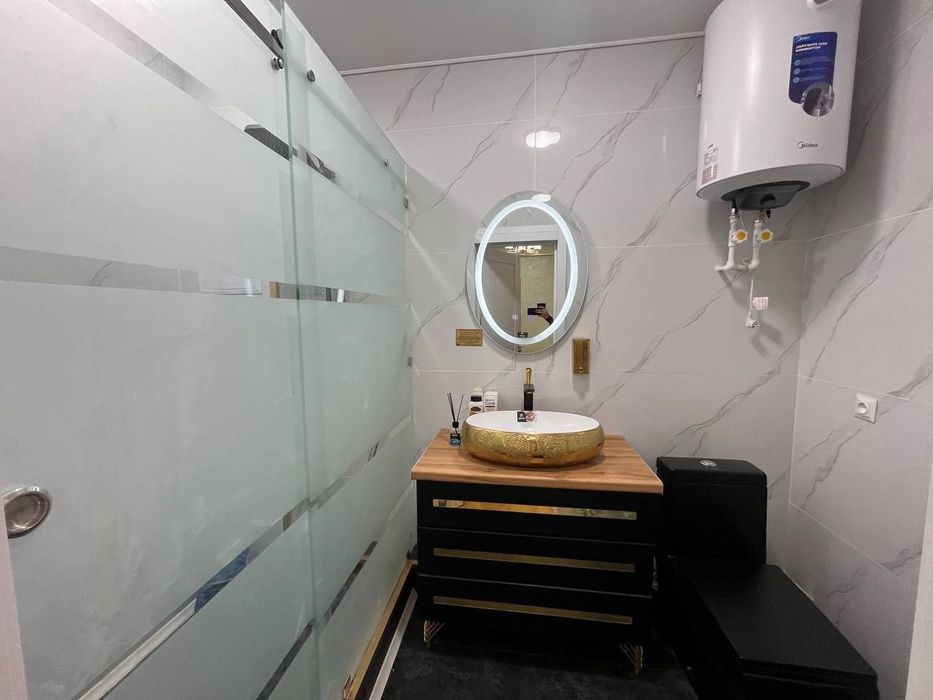 Сдаётся 2х комнатная квартира на 2этаже в районе Сахарный больница