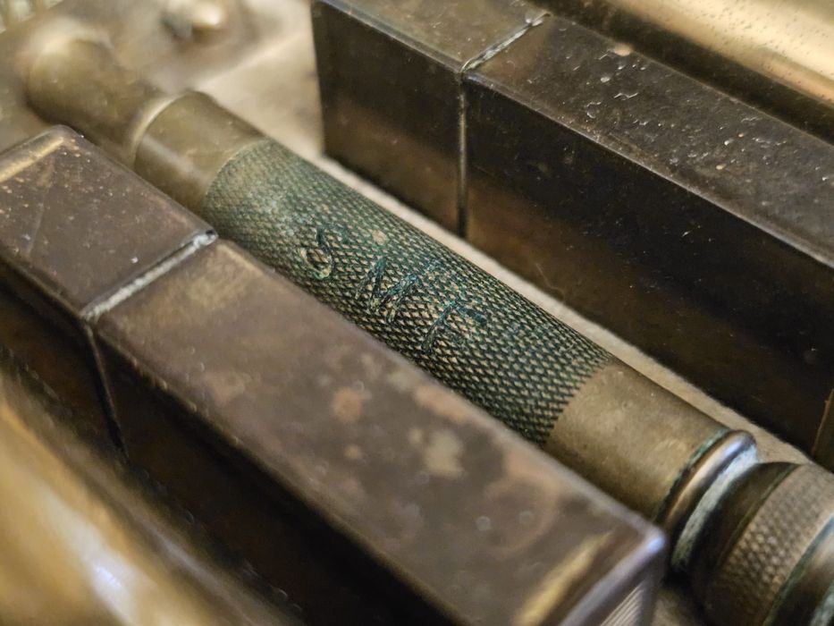 Aparat de ras  smf England