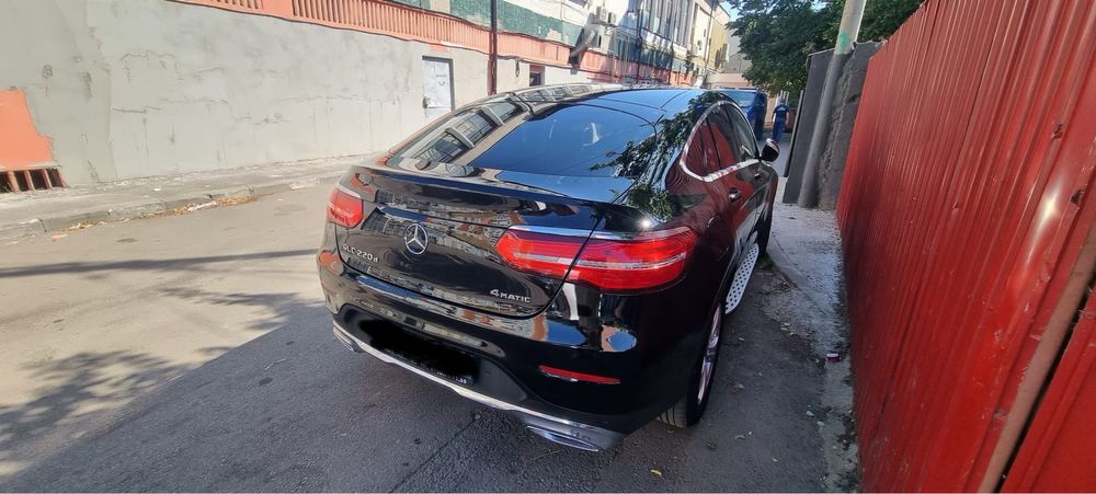 Mercedes-Benz GLC 220 D 4MATIC