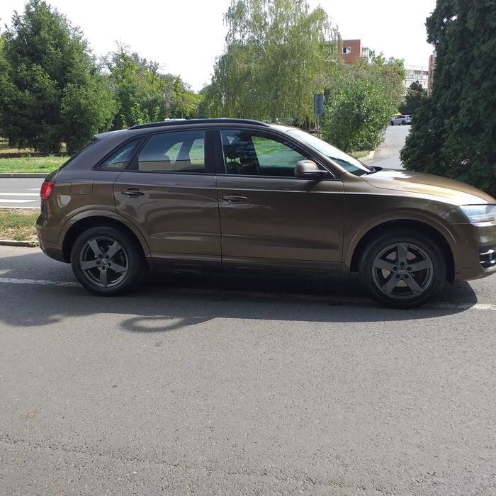 Vand Audi Q3 2014