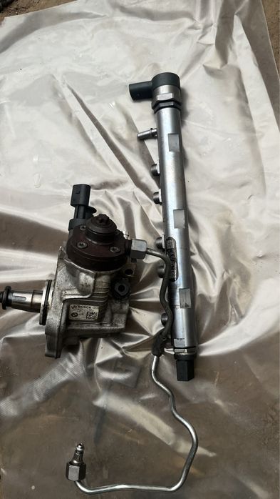 Pompa rampa injectie injectoare bmw 2.0 n47 143,177,184 cp dezmembrari