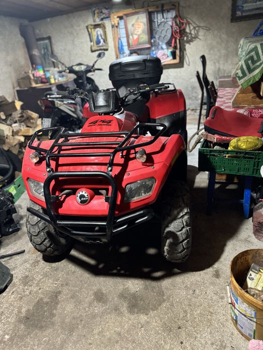 Atv can -am cu motir de 200 cm cu cutie defecta
