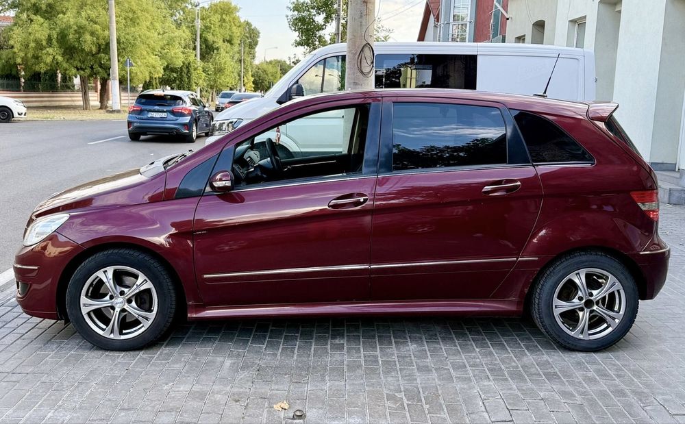 Mercedes B class AN 2007 Motor 1.8 Diesel Pilot Automat Comenzi Volan