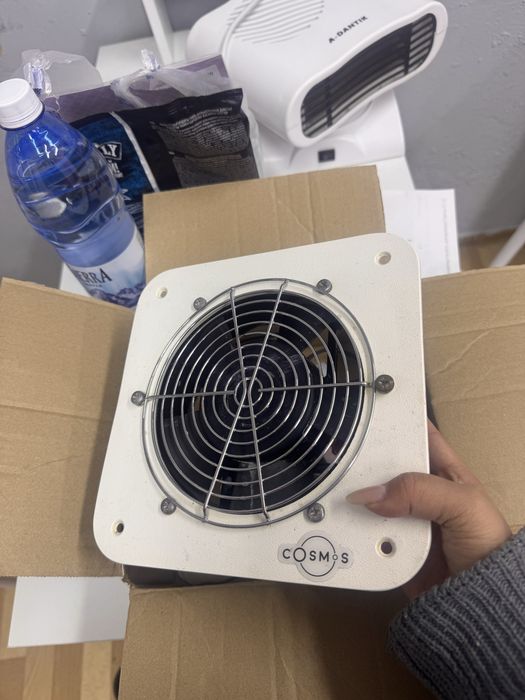 Продаю вытяжку Cosmos V2