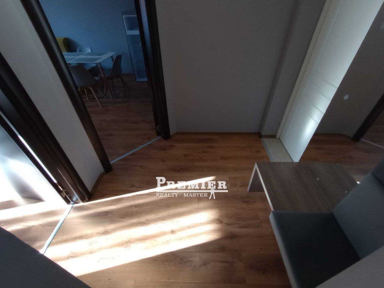 Продава се Двустаен апартамент в Поморие - 61 кв.м за 1568 €/кв.м - Снимка #8