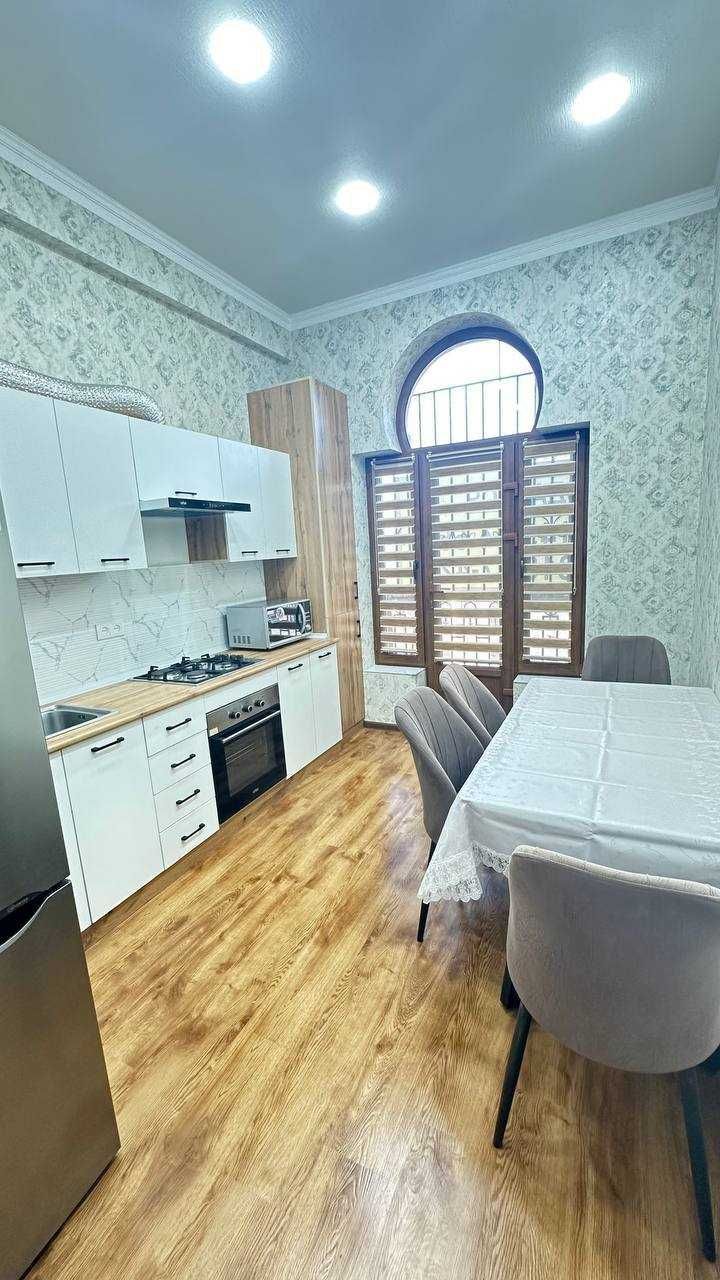 Сдается 2-ком. Квартира на Аренду! Ор-р Метро Новза 119* Срочна!