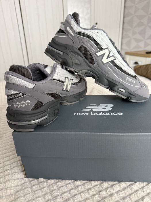 Adidasi New Balance 1000 marinea 42 noi, originali