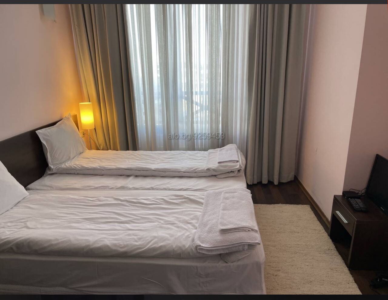 Продава се Двустаен апартамент в Варна, Възраждане 1 - 64 кв.м за 1016 €/кв.м - Снимка #13