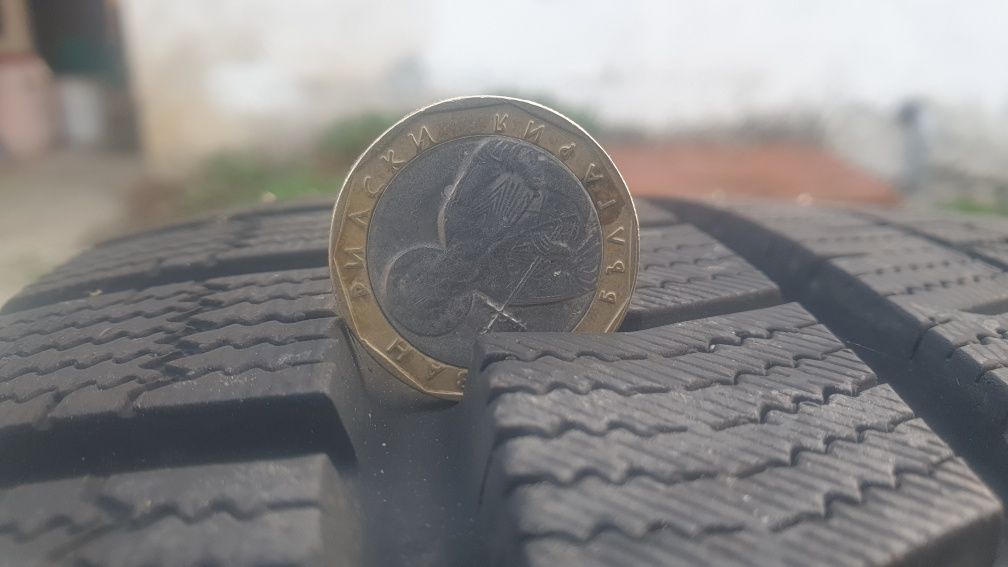 Зимни гуми Rotalla Setula 215/45/17