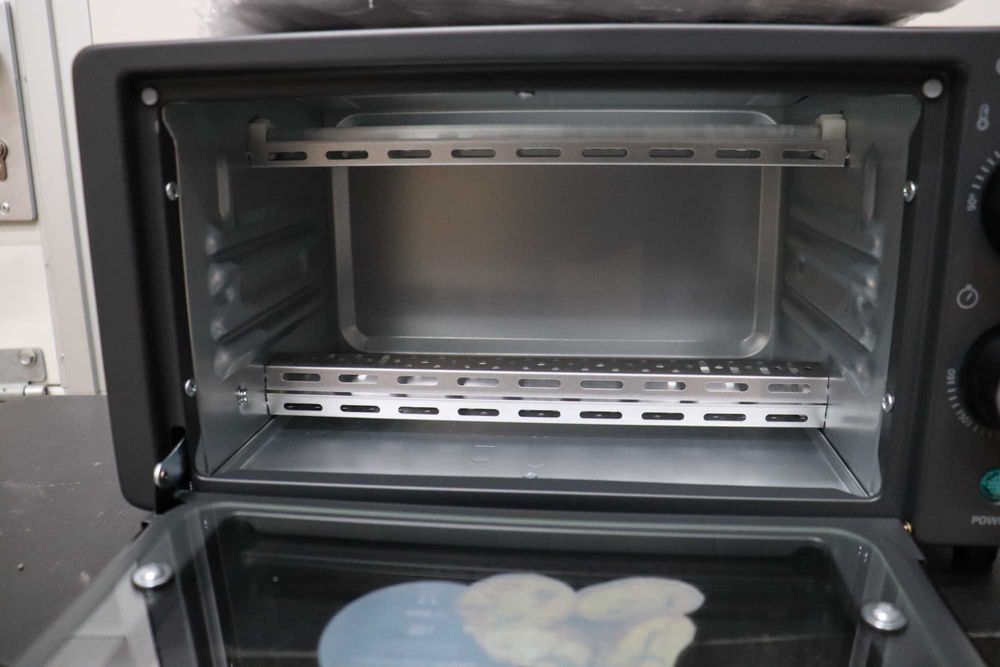 Cecotec Bake&Toast 1080 10L 1000W Таймер 60мин, температура до 230гр