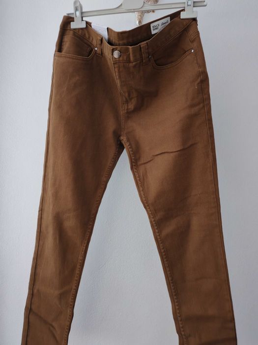 Pantaloni bărbați