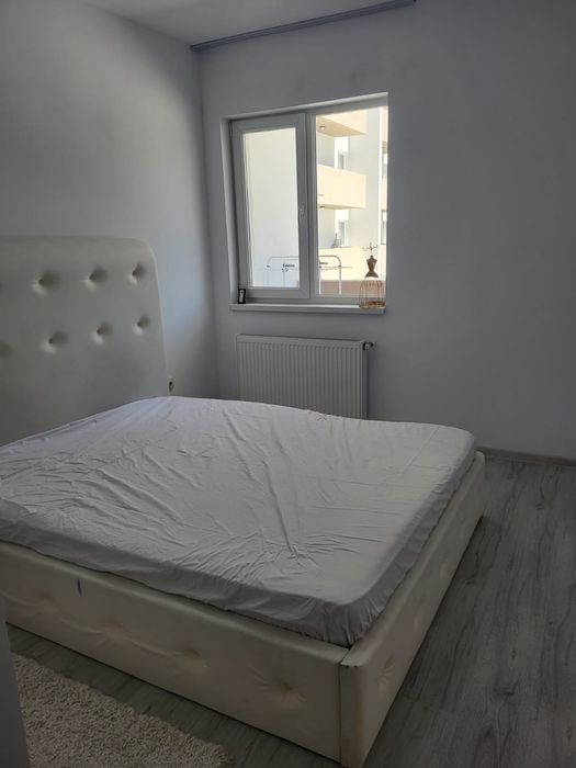 Inchiriez garsoniera