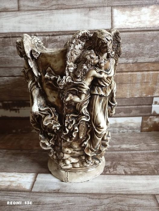 Прекрасна Ваза..