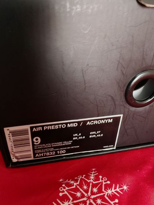 Vând Nike presto acronim