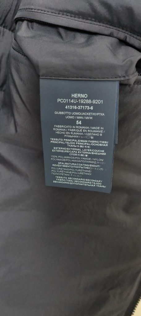 Vând geacă Herno size L