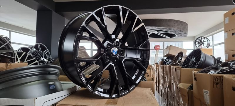 20цола BMW.X5,X6,G05,G06.. 5x112.4бр