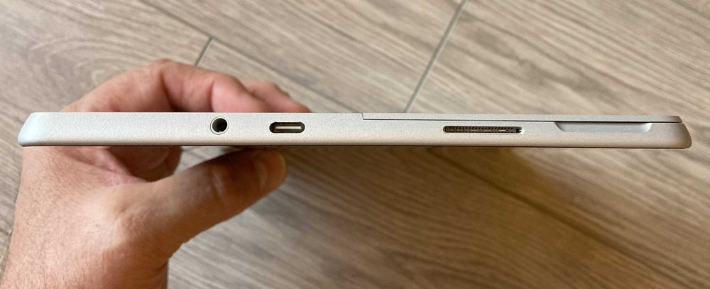 Таблет Microsoft Surface Go 2, 8 GB, 128 GB, Windows 11