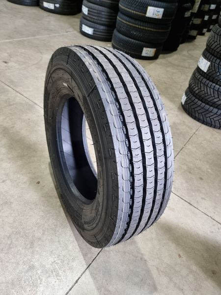 215/75/17 5 Michelin X Multi S Dds