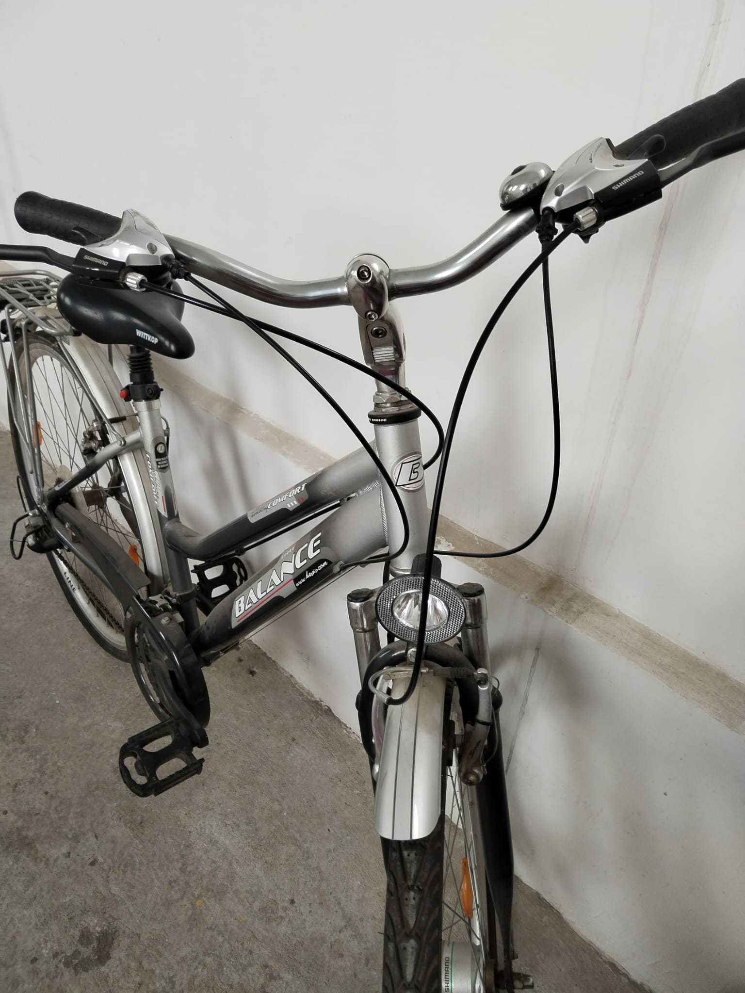 Bicicleta Balance trekking comfort