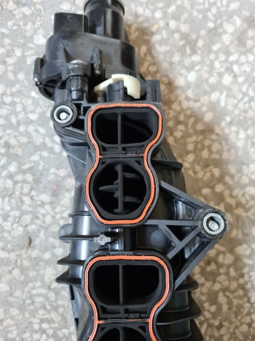 Galerie admisie BMW X5 X6 E70 E71 3.0d 245 cai N57D30A cod 8507233