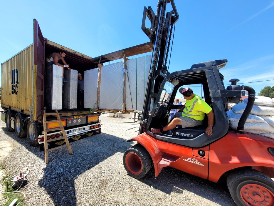 Vând motostivuitor Linde h40d-04 c translație factură stivuitor fronta