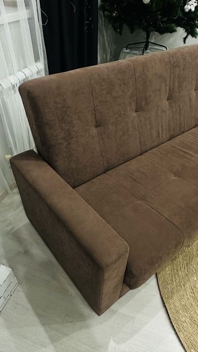 Продам диван в отличном состоянии