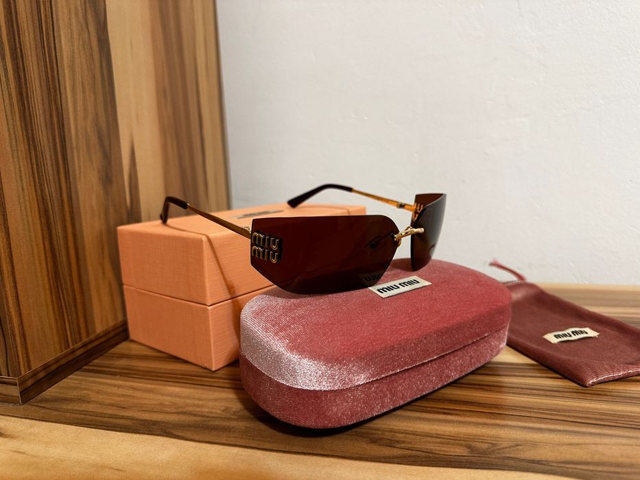 Ochelari de soare Miu Miu MU A51S 2025