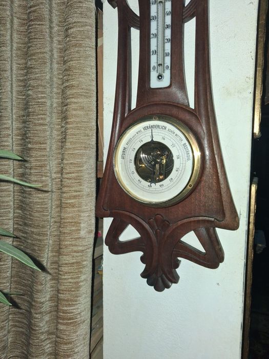 Barometru art nouveau